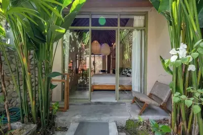 Image de Canggu Tiny Tropical House - close to beach, with Ac, kitchen & garden.