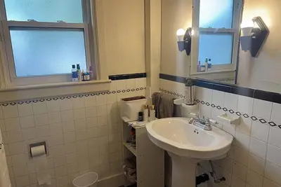 Image de Classic Grand Ground Level 1 bed Apartment in Downtown Chatham