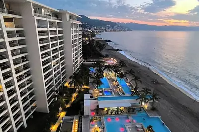 Image de Condo neuf en bord de mer – Luxe cinq étoiles