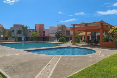 Image de House with pool, near the beach - Casa con piscina, cerca de playa