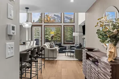 Image de Brand New Luxury Villa | Private Hot Tub