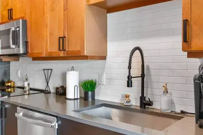 Image de Deep Ellum | 4 Ppl | Walkable | Great Views