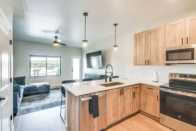 Granby Ranch Escape: Shuttle to the Slopes!