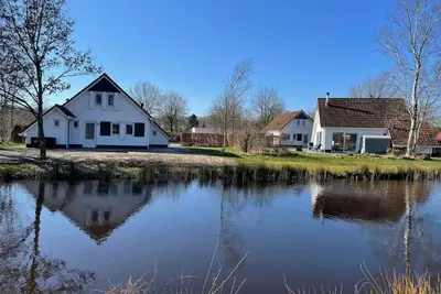 Image de Chalet en Frise près des grands lacs