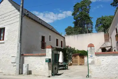 Image de Authentique Maison de Vigneron XIXe au Coeur du Val de Loire, 4 Chambres, Parking, Jardin
