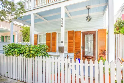 Image de Bahari House | Key West Home w/ Balcony, & Steps to Ocean & Bars