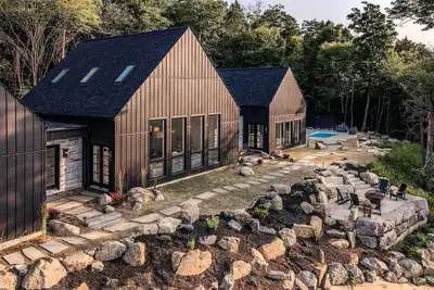 Image de Alpine Rêverie by Boutique