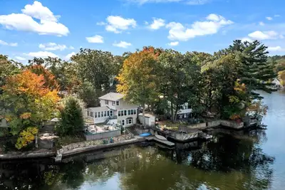 Image de Waterfront Retreat | Dock, Kayak & Lake Views