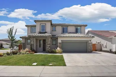 Image de Wonderful Lodi 5br - Fire Pit + Foosball Galore!