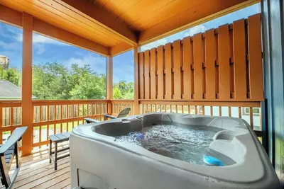Image de Gorgeous 4bd Retreat Near Town! Hot Tub + Fire Pit