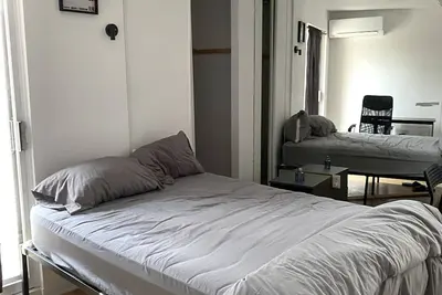 Image de Logement pratique et lumineux au centre de Montréal