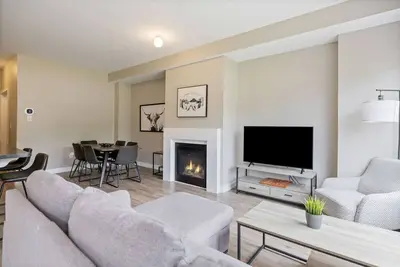 Image de Crosswinds Breeze: 3bdr Townhome Steps to Blue