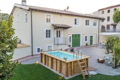 Image de Authentic Tuscan Getaway with Pool