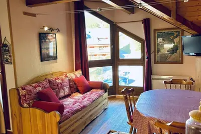 Image de À 250m des pistes de ski, 3ème étage, balcon, casier à ski, 33m², Valloire