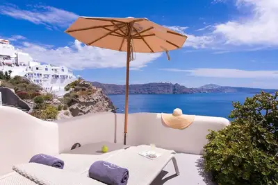 Image de Dazzling Santorini Villa | Villa Arthemis | Breathtaking Sea Views | Spacious.