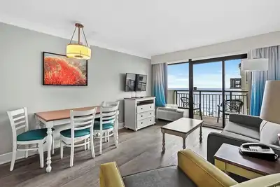 Image de New Remodeled, Grand Cayman 662, Nice Decor, Pools!