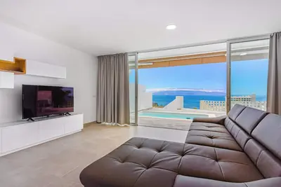 Image de Fabulous Bungalow with Panoramic View and Private Pool.