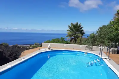 Image de Spacious apartment in a quiet location with fantastic sunsets