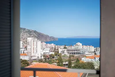 Image de Casa da Baía – T3 avec balcon et vue sur la baie
