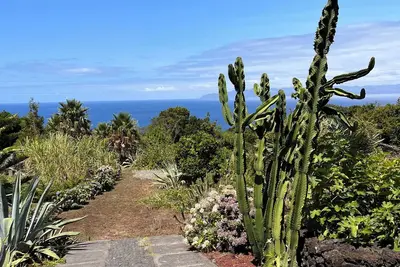 Image de Panoramic Ocean Views from your Private Varand