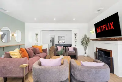 Chic Napa 3br ~ 3 Mins to Downtown ~ Extended Stay