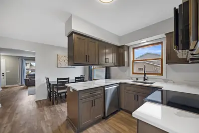 Image de 3-bedroom Home In Franklin Great for families