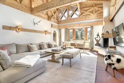 Image de Chalet Luxe Kirchberg avec Sauna et Piscine
