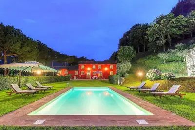 Image de Villa Collevento: An elegant and welcoming two-story villa situated in a quiet location, surrounded by a wonderful garden, with Free Wi-Fi.