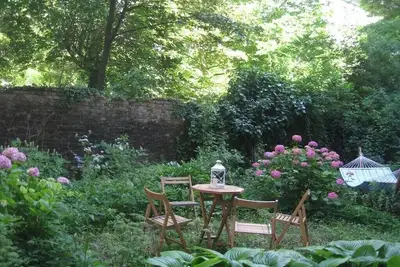 Image de Your sunny, central and quiet home with garden