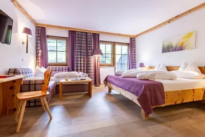 Image de \"Lavendel\" - double room with shower, Wc (1 - 3 nights) - Nature and wellness hotel