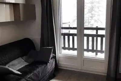 Image de Studio au pied des pistes + coin cabine 5 personnes - Sélection