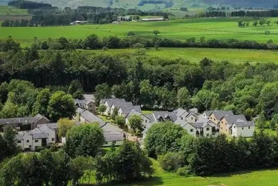 Image de Sleep 8, disabled access with onsite swim pool, gym & restaurant. Late bargain