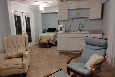 Image de Studio with Ac in Siesta Key close to everything!