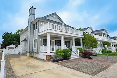 Image de Shore Thing Summary: