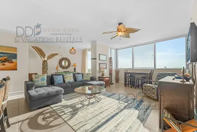 Image de Ocean Club #403 Enjoy panoramic views of the Gulf!