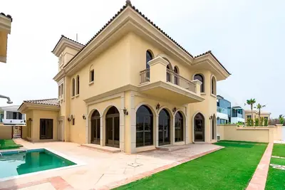 Image de Villa Hirushi - Cinq Chambres Villa, Couchages 8