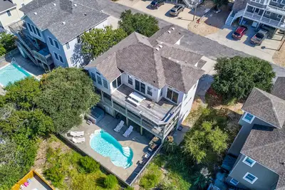 6br Dog Friendly | Private Pool | Hot Tub | Deck