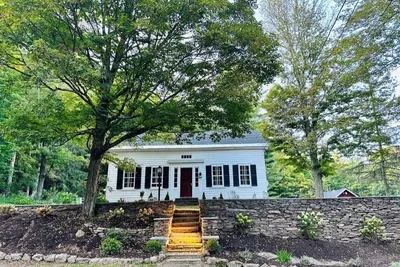 Image de 1790 SugarMaple Farmhouse: Sauna/115 Acres