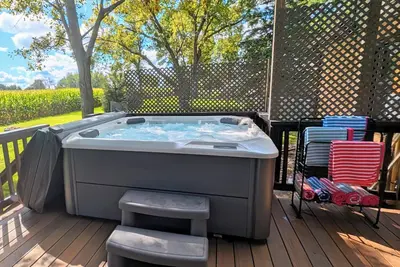 Image de Hot Tub Hideaway
