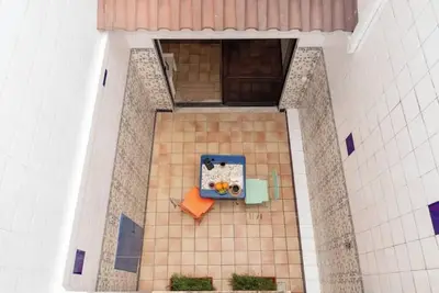 Image de Vintage Me in Lisbon