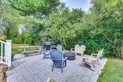 Image de Family Gem w/ Spacious Yard: 5 Mi to Second Beach