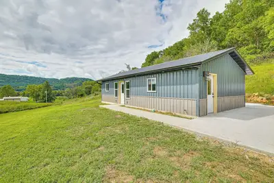 Image de Hike, Fish & Relax: Kickapoo River Cabin!