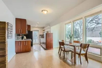 Image de Oram 201 Cozy Charm in the City