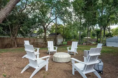 Spacious 5br w/ Firepit + Deck | Near Osu + More