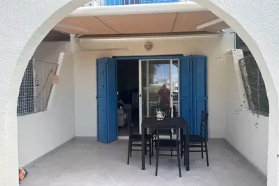 Image de Winter Sun By The Med1\nFully remodeled townhouse 5 minutes' walk from sea front