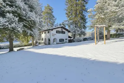 Image de Maison de groupe en Bavière - grand jardin