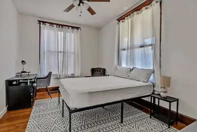 Image de Private Room A in Shared House with Common Areas – Comfortable and Convenient