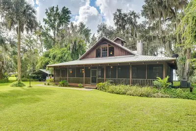 Image de Little Lake George Hideaway w/ Furnished Boathouse