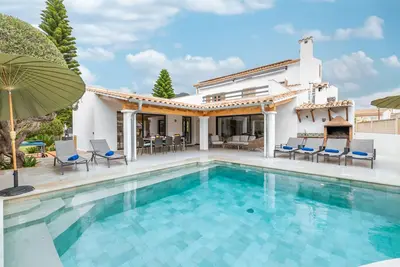 Image de Villa 'Ana Puerto Pollensa' avec vue sur la montagne, Wi-Fi et climatisation