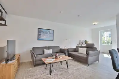 Image de House upper deck apartment 2